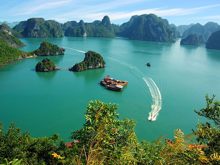 Halong-Bay-Vietnam