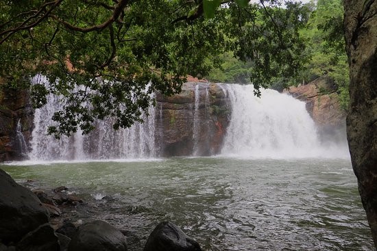 Sri lanka-RathnaElla-Mahiyanganya